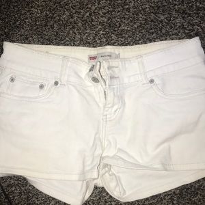 White Levi jean shorts